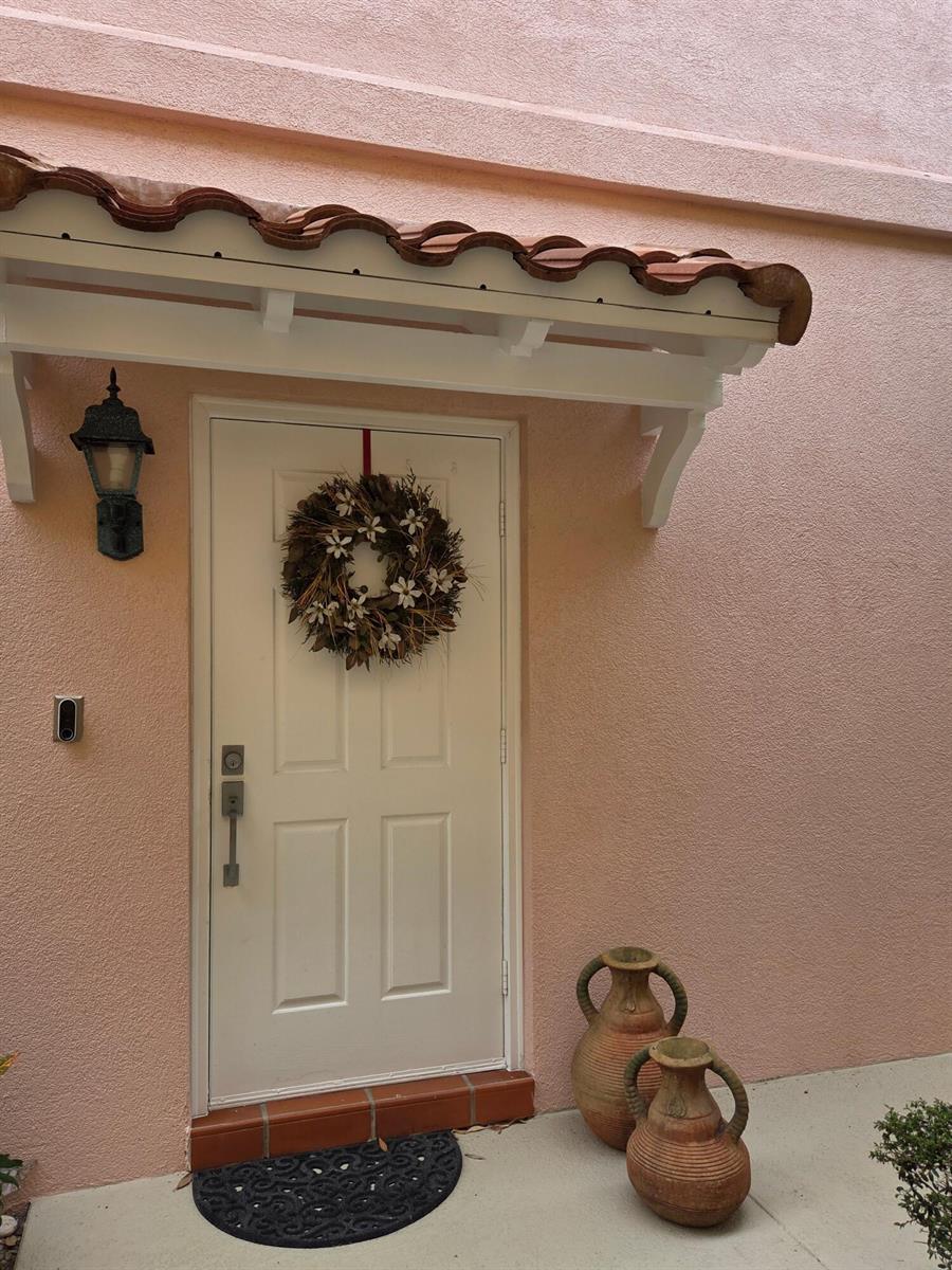 58 Tall Oaks Circle, Tequesta FL 33469 photo 3