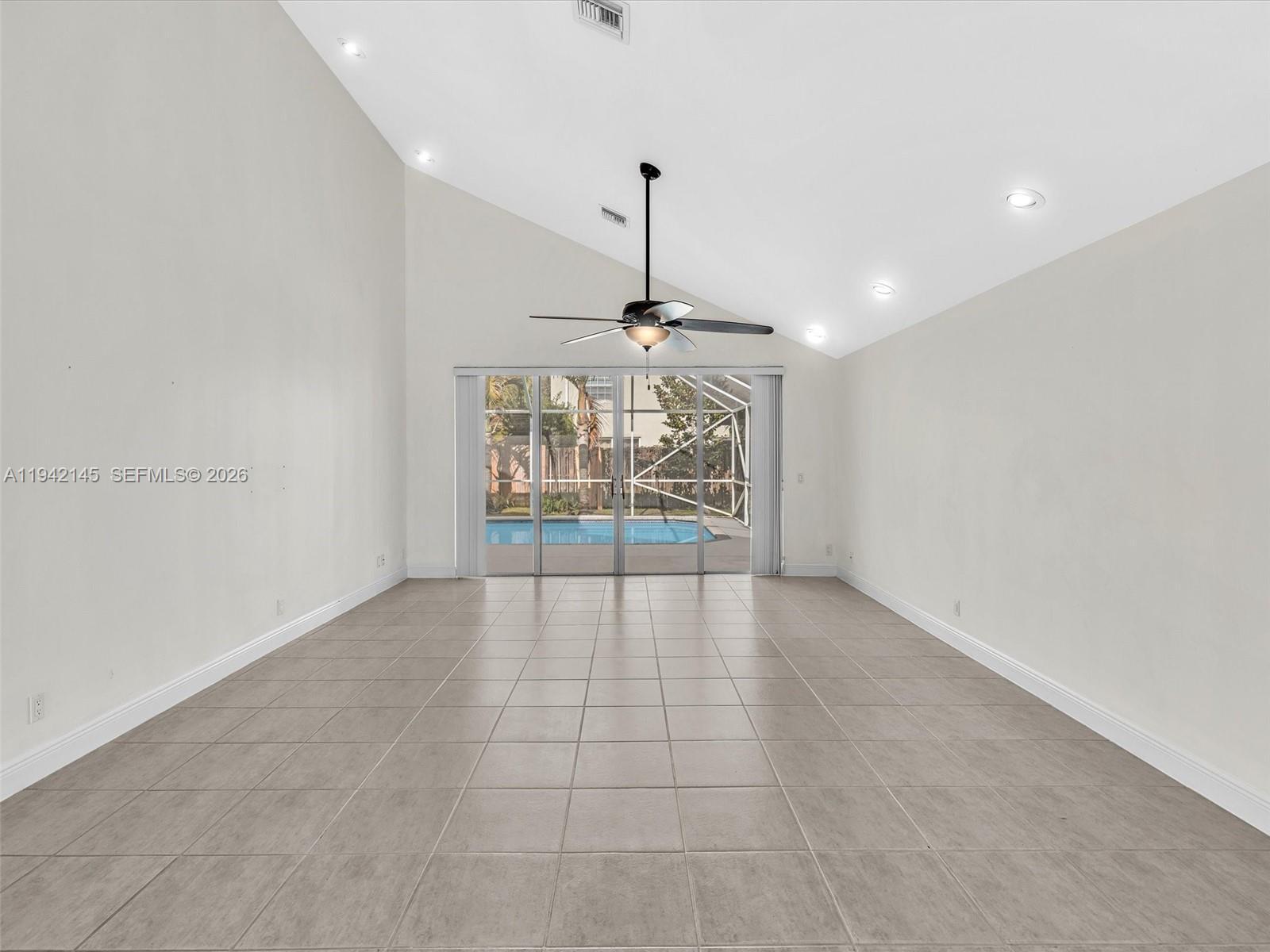 6365 NW 77th Pl, Parkland FL 33067 photo 4