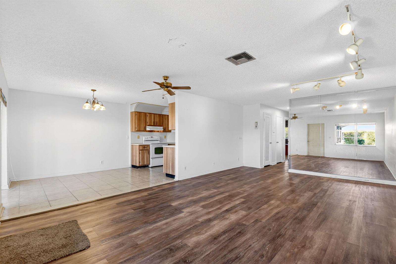 3454 Americo Drive, West Palm Beach FL 33417 photo 4