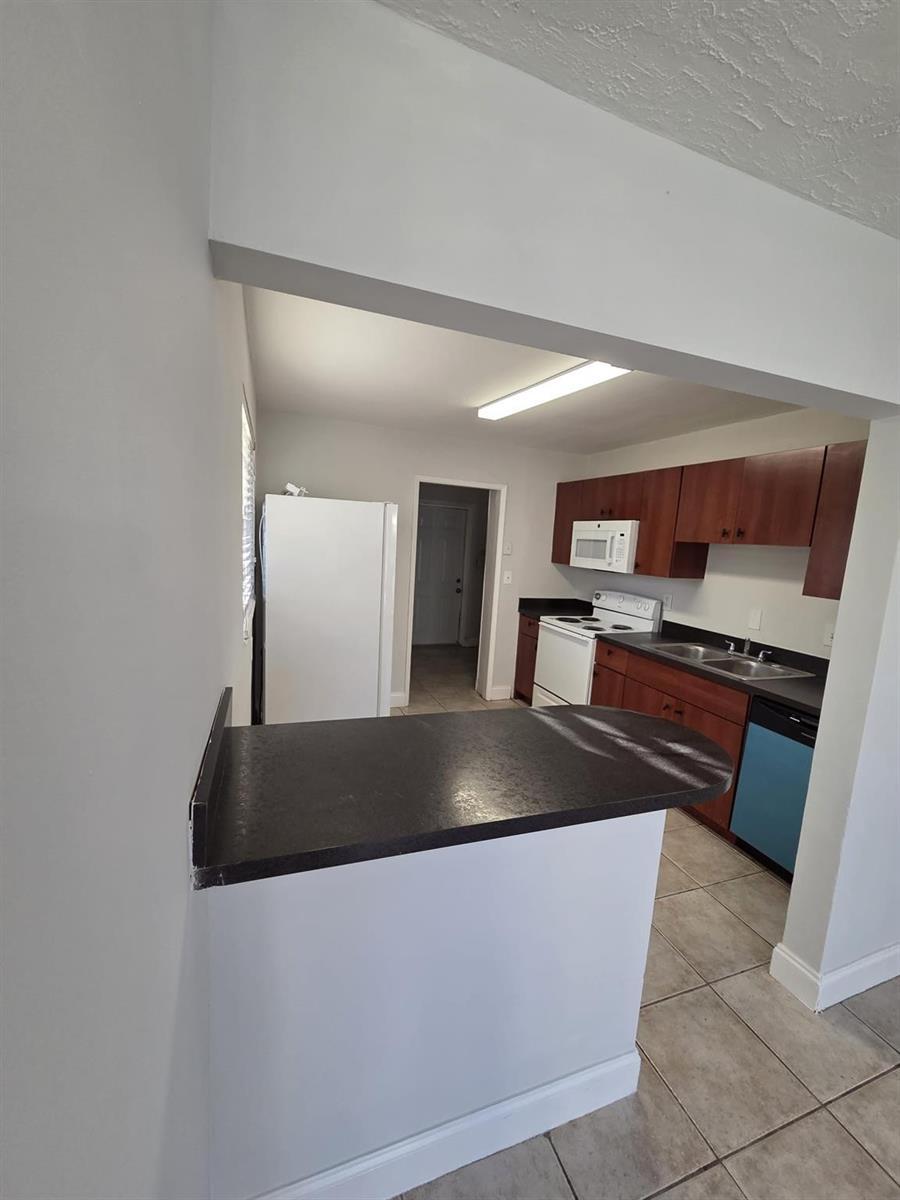 5751 SW 37th Street, Davie FL 33314 photo 2