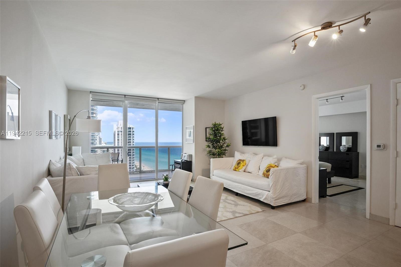 1830 S OCEAN DR # 2110, Hallandale Beach FL 33009 photo 2