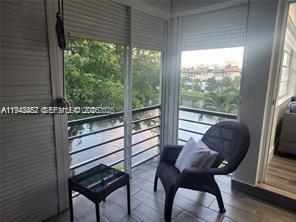 5001 NW 34th St # 305, Lauderdale Lakes FL 33319 photo 5