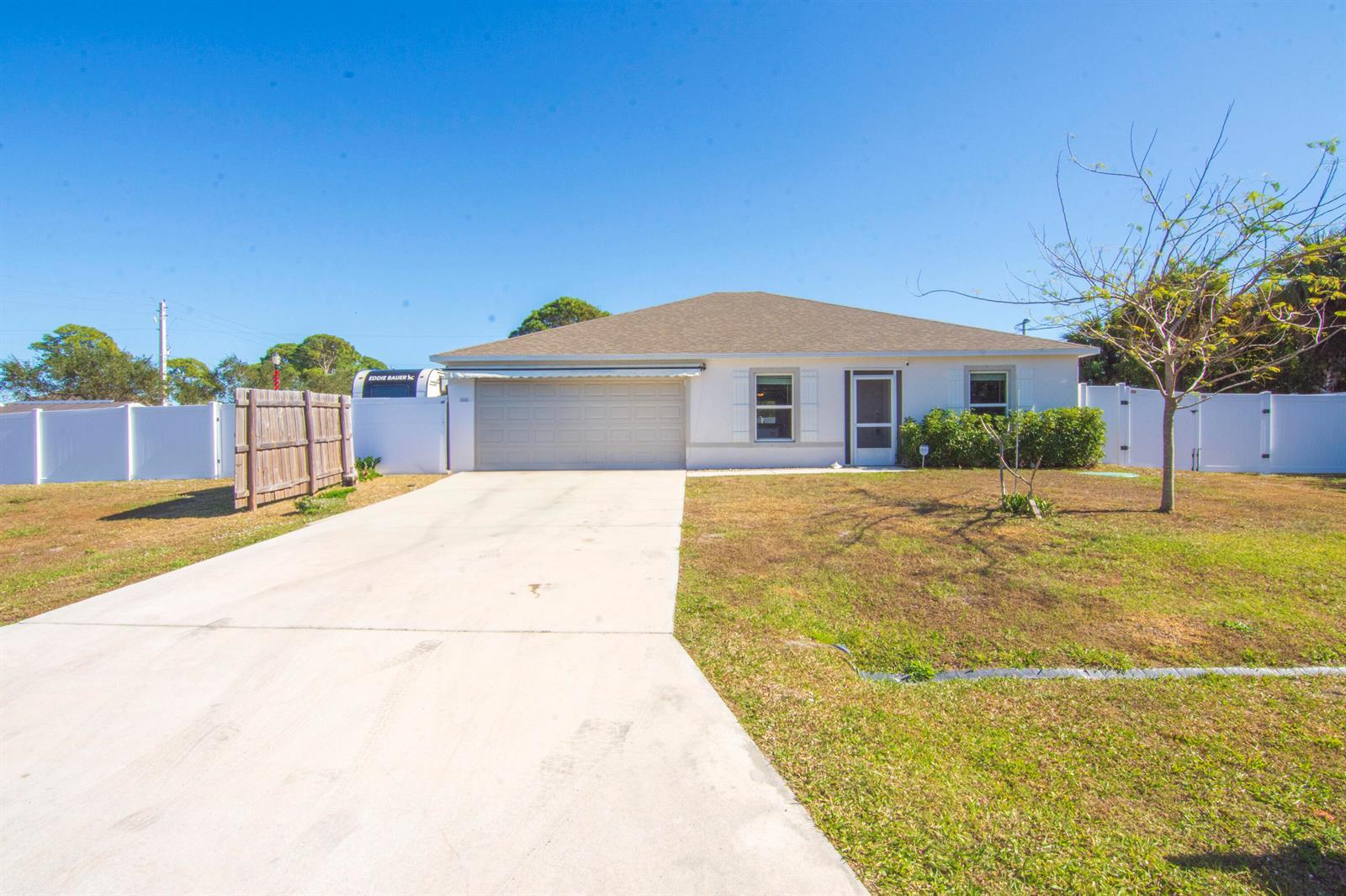 159 SW Milburn Circle, Port St. Lucie FL 34953 photo 2