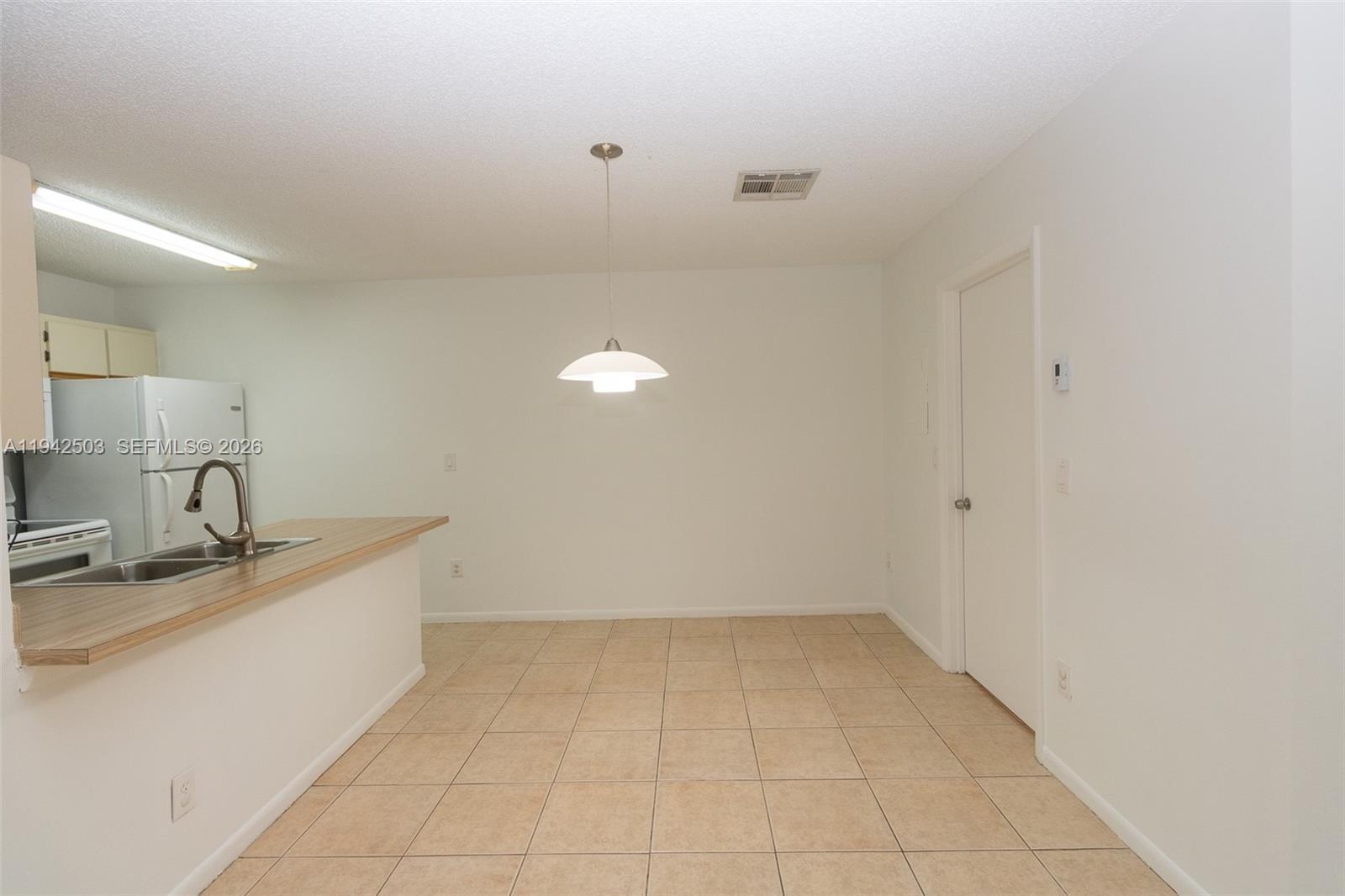18328 NW 68th Ave # P, Hialeah FL 33015 photo 5