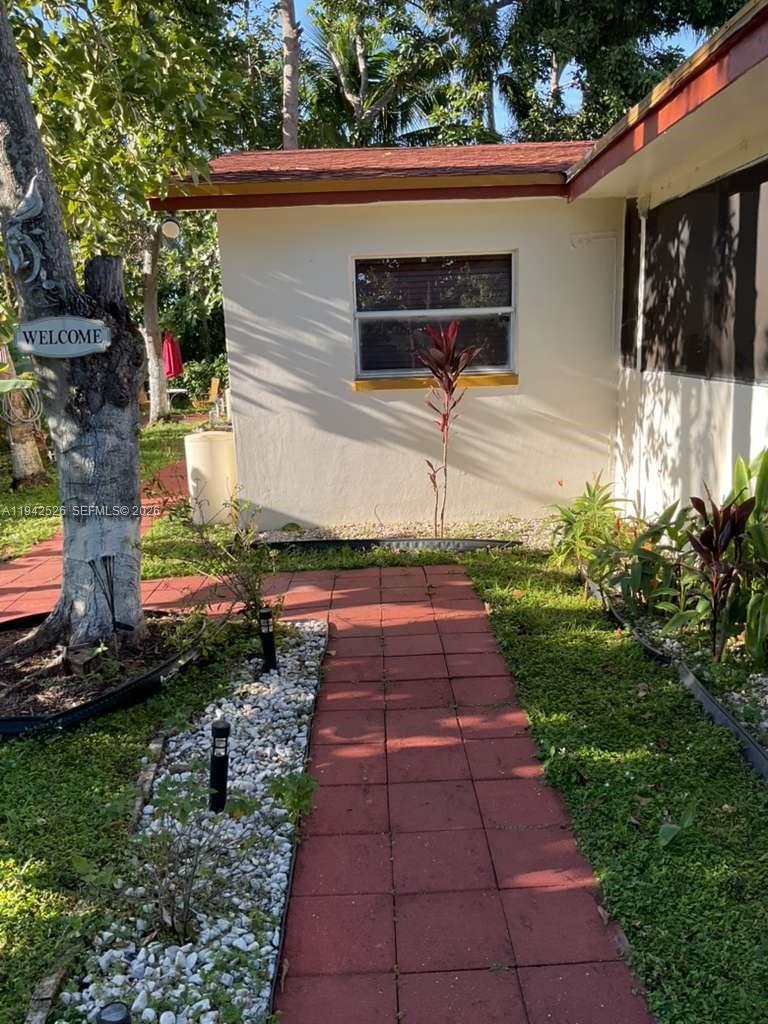 6706 Inwood, North Lauderdale FL 33068 photo 2