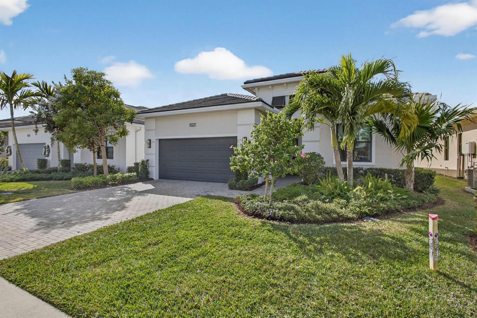 15798 Cresswind Place, Loxahatchee FL 33470 photo 2