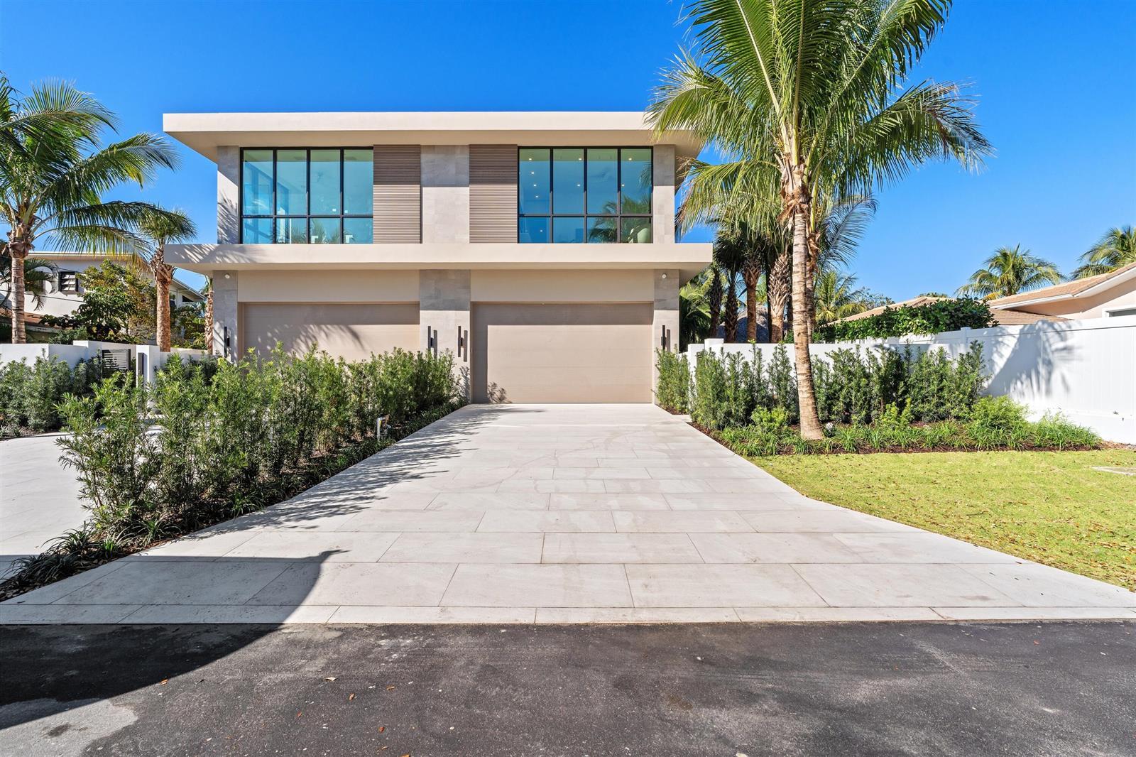 1136 NE 9th Avenue, Delray Beach FL 33483 photo 2