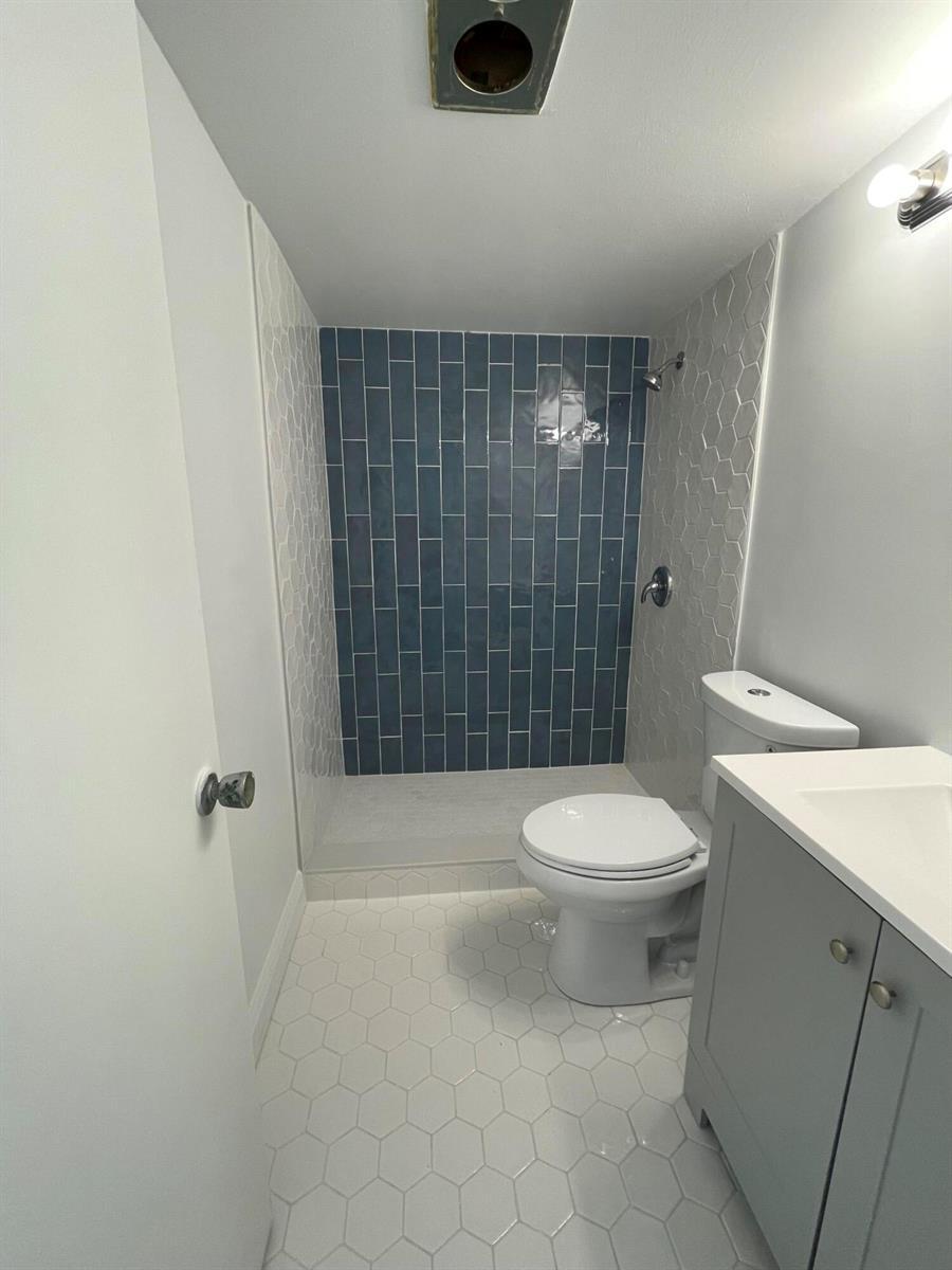 172 Sussex I, West Palm Beach FL 33417