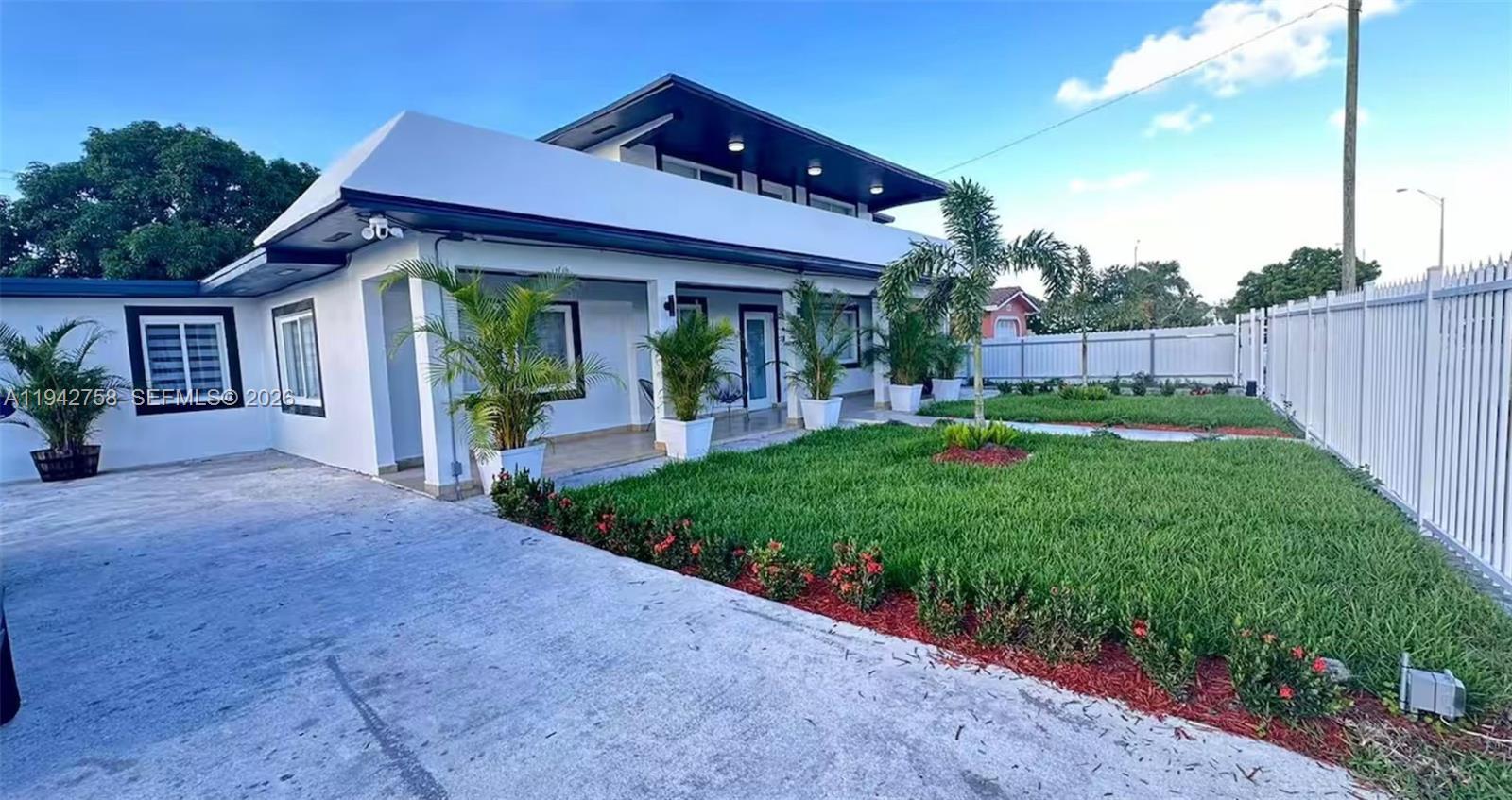 747 E 19th St, Hialeah FL 33013 photo 4