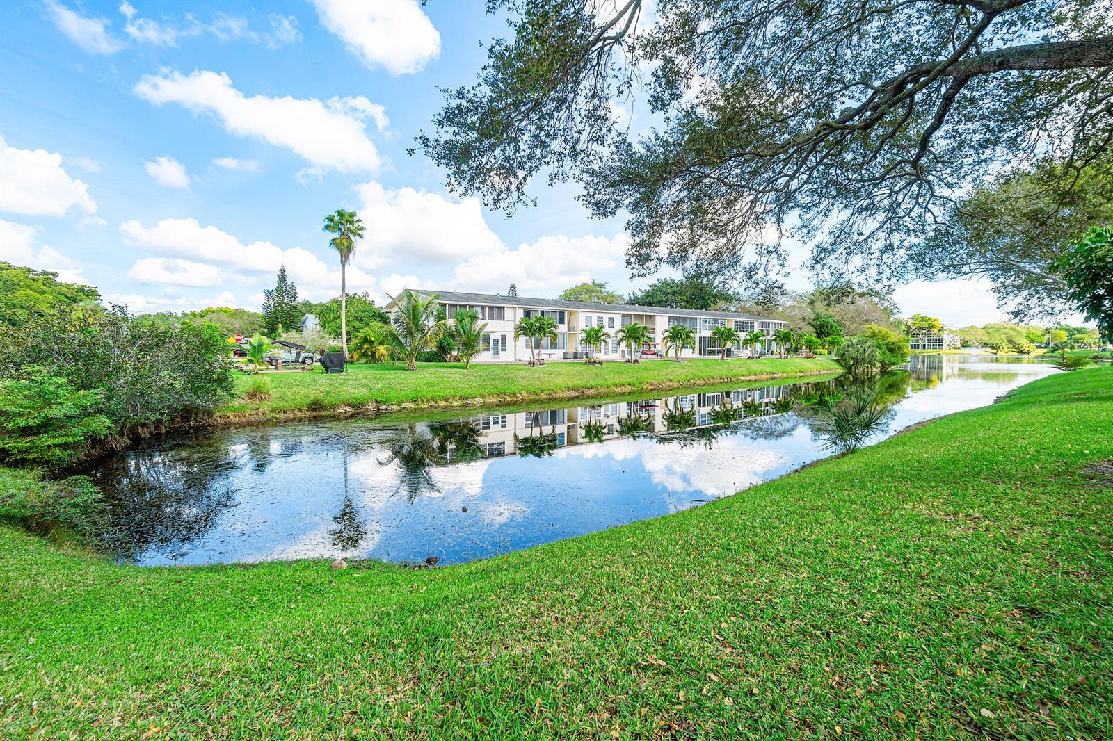 120 Prescott F # 120, Deerfield Beach FL 33442 photo 4