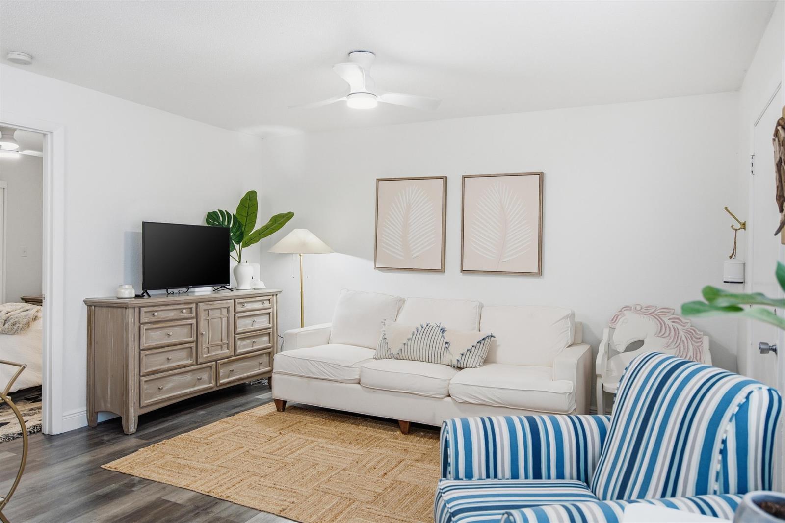 1200 Colonnades Drive # 102, Fort Pierce FL 34949
