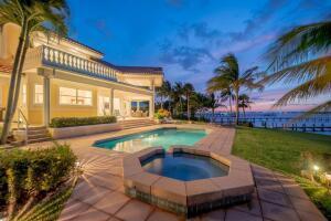 901 SE Riverside Drive, Stuart FL 34994 photo 2