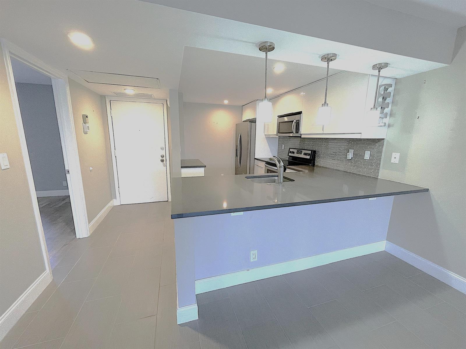 3 Royal Palm Way # 205, Boca Raton FL 33432 photo 2