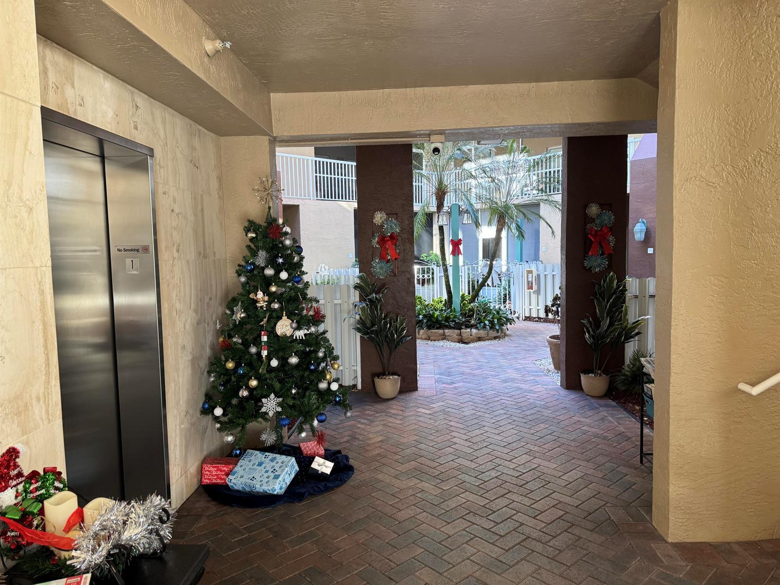 7715 Southampton Terrace # 405, Tamarac FL 33321 photo 3