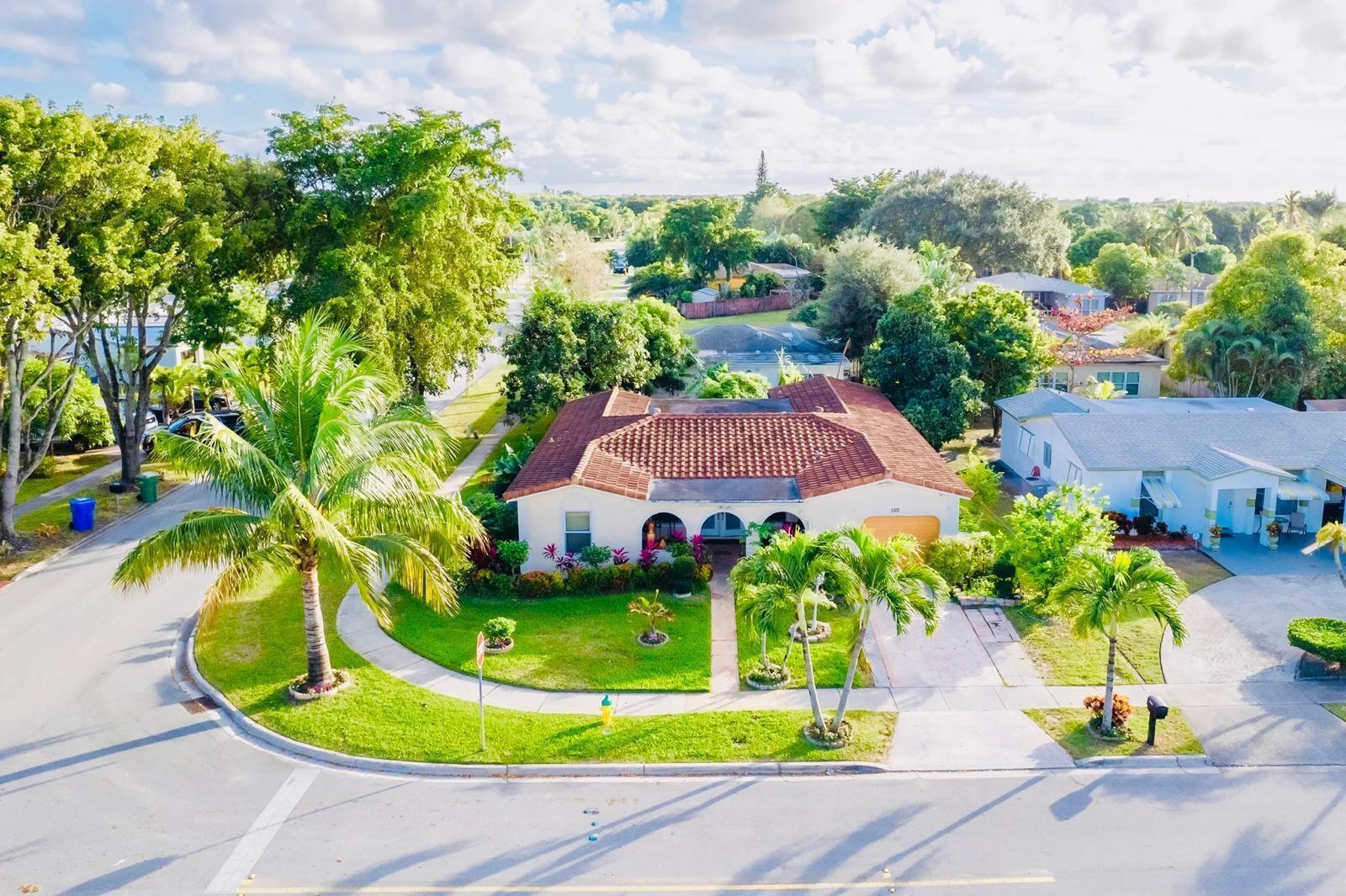 5101 SW 6th Place, Margate FL 33068