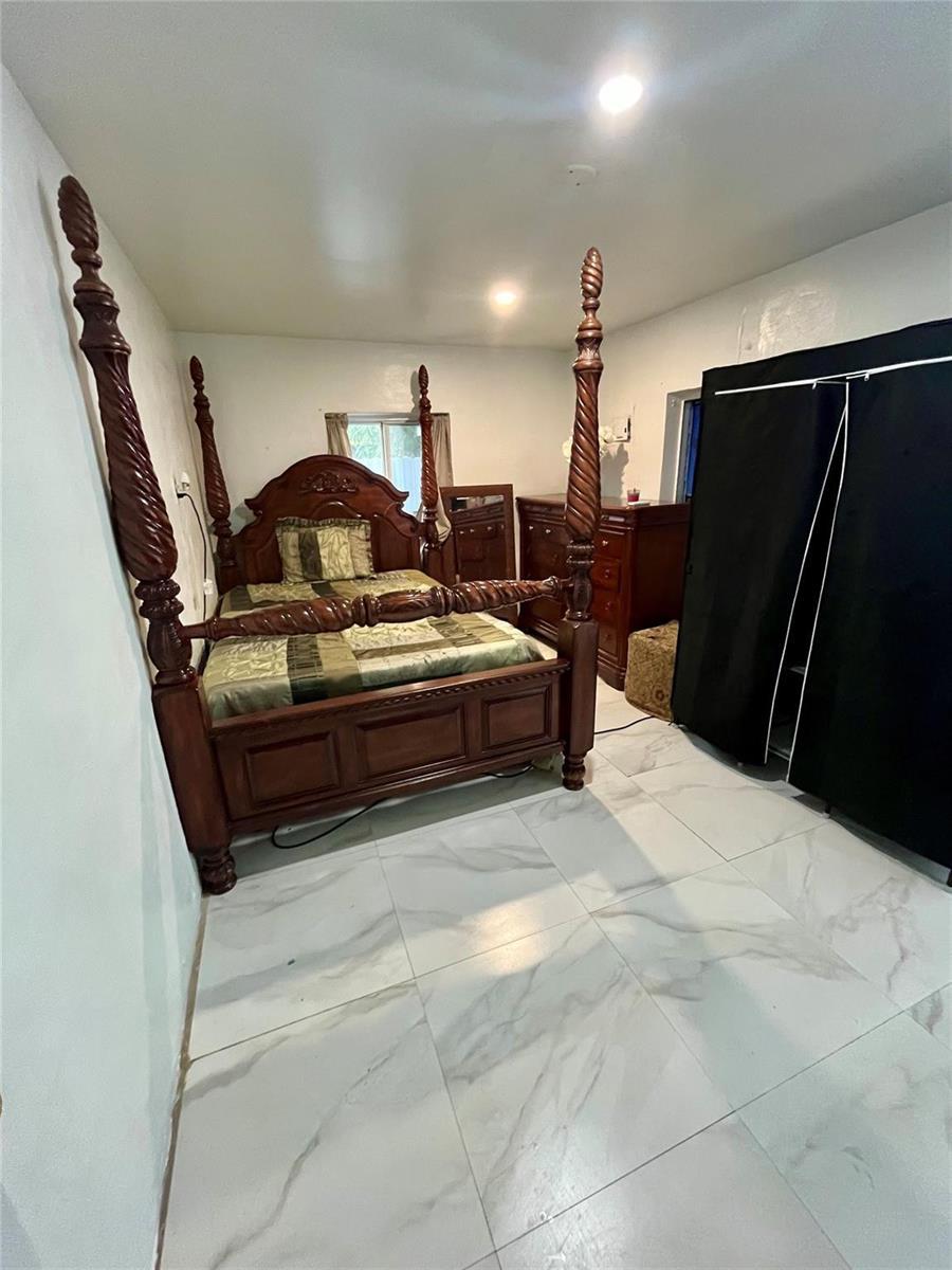 748 W Dayton Circle, Fort Lauderdale FL 33312 photo 2