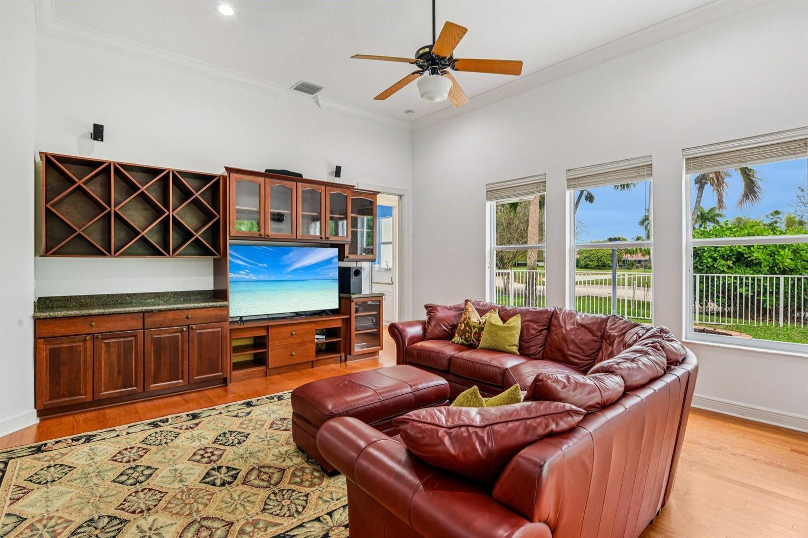 1919 S Club Drive, Wellington FL 33414 photo 4