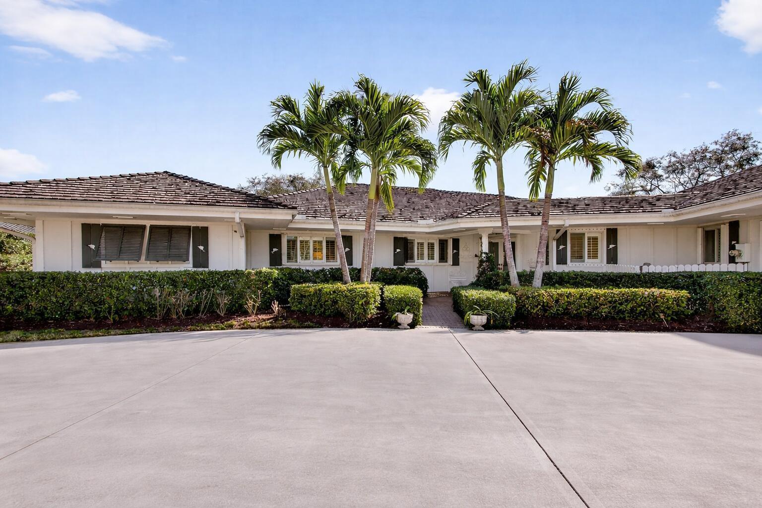 5610 SE Winged Foot Drive, Stuart FL 34997 photo 2