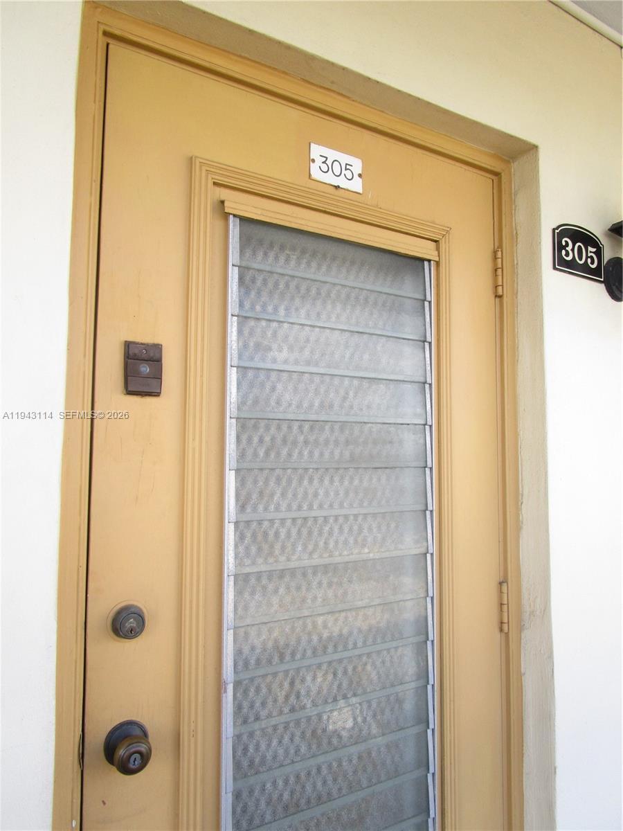 5111 W Oakland Park Blvd # 305, Lauderdale Lakes FL 33313 photo 3