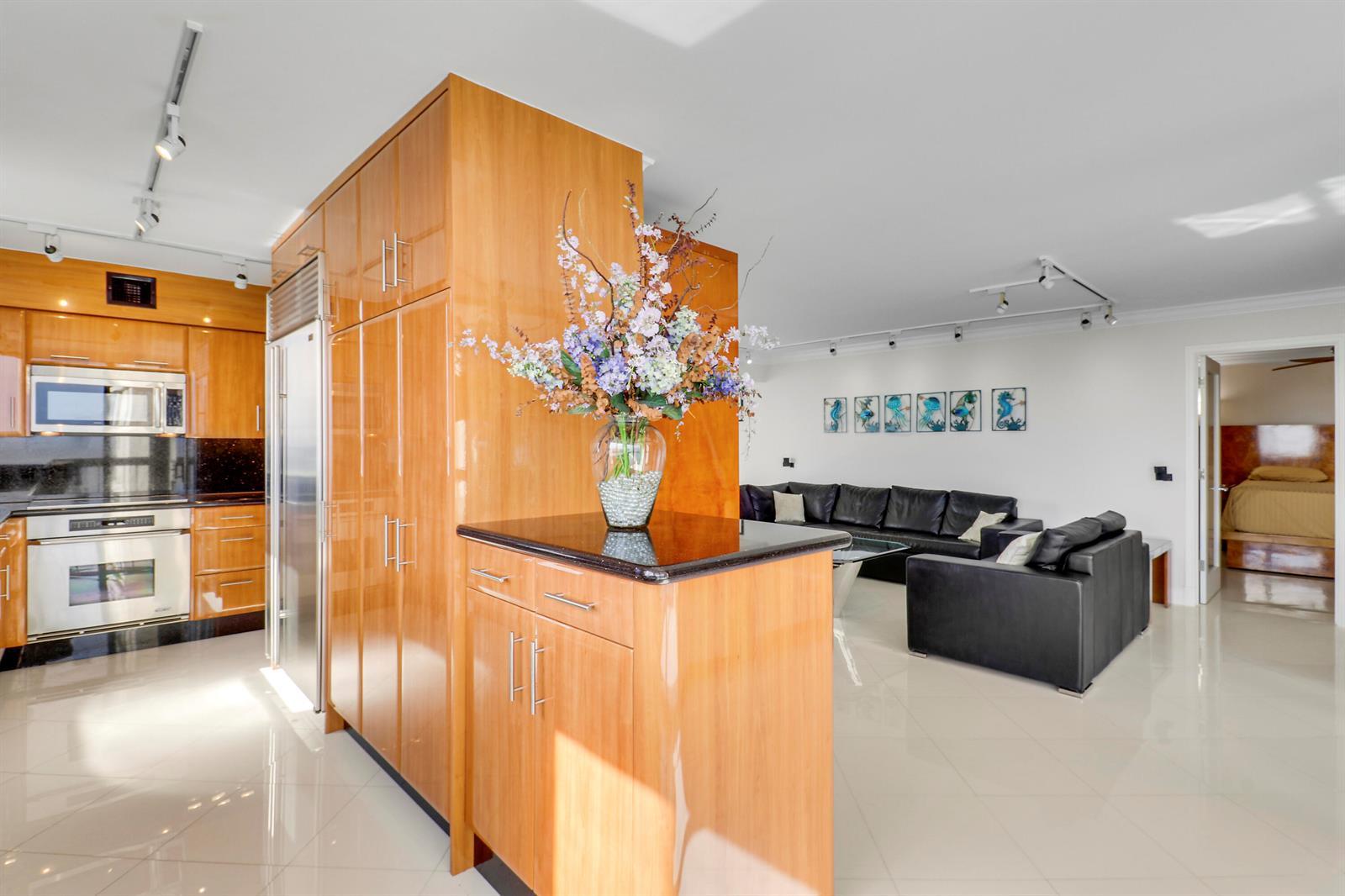 5380 N Ocean Drive # 20b, Singer Island FL 33404 photo 3
