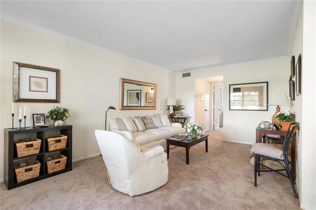 31 Vista Gardens Trail # 105, Vero Beach FL 32962 photo 2