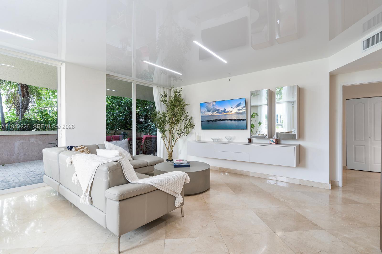 17555 Atlantic Blvd # 508, Sunny Isles Beach FL 33160 photo 4