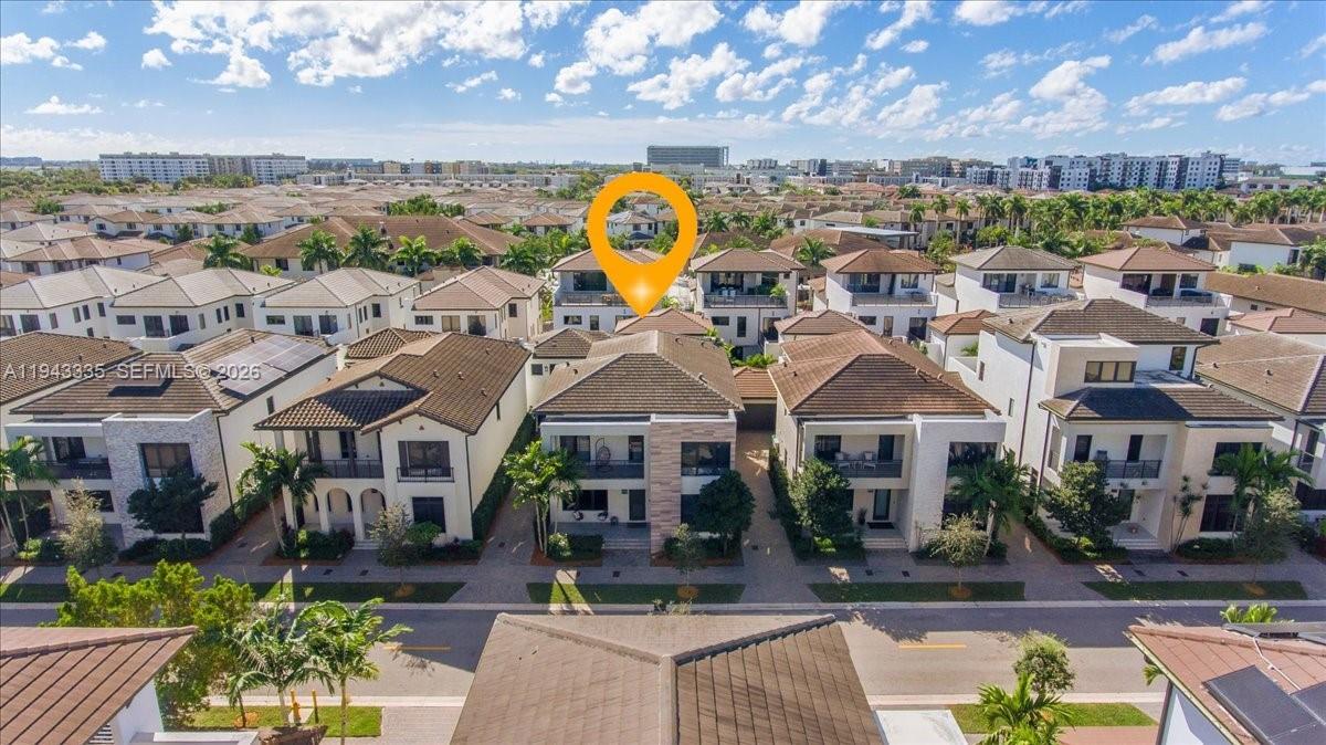 8156 NW 48th Ter, Doral FL 33166 photo 3