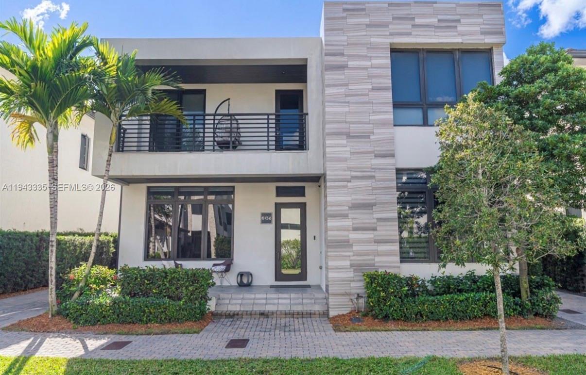 8156 NW 48th Ter, Doral FL 33166