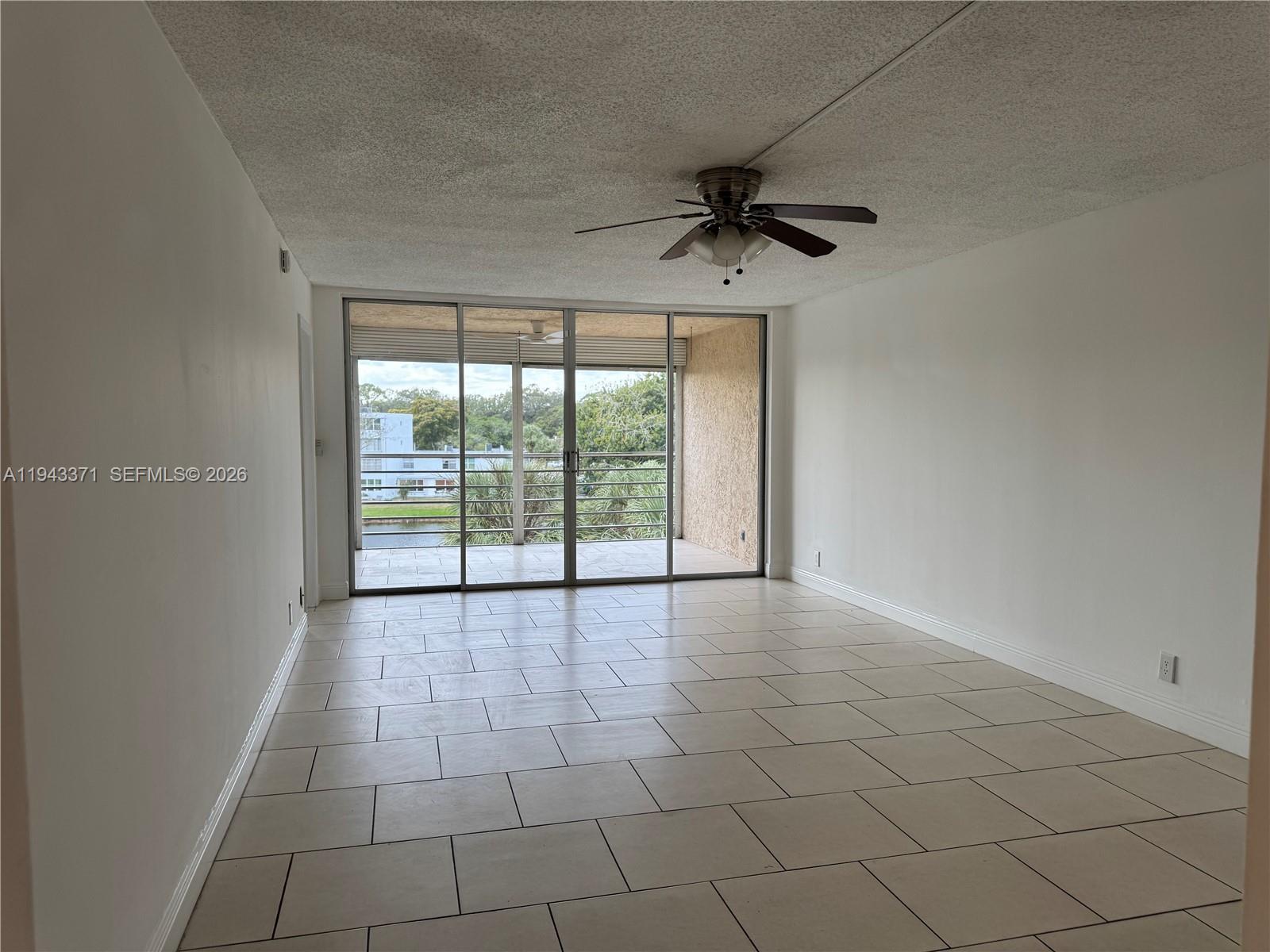 1831 Sabal Palm Dr # 403, Davie FL 33324 photo 4