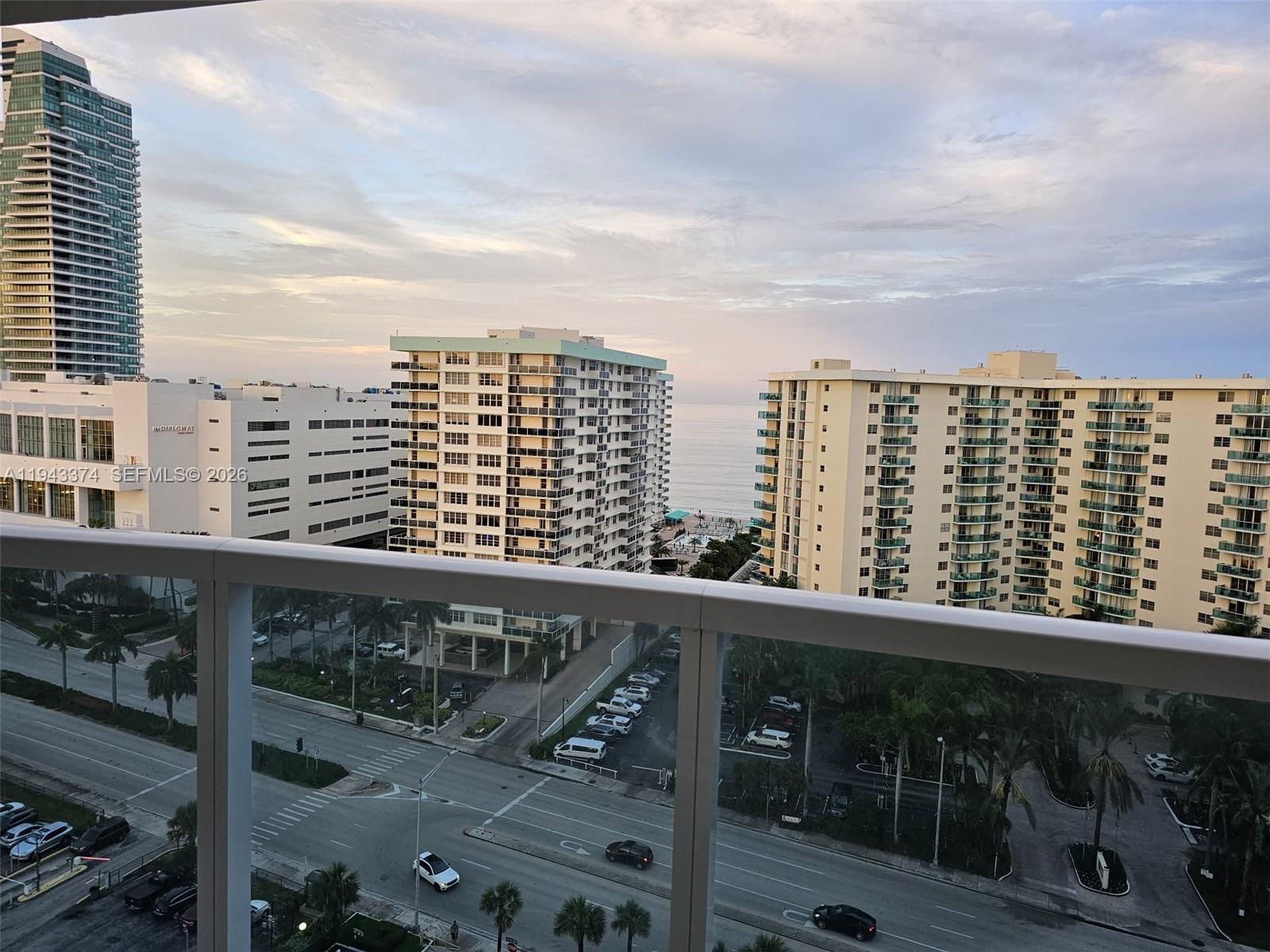 3800 E Ocean Dr # 1518, Hollywood FL 33019 photo 3