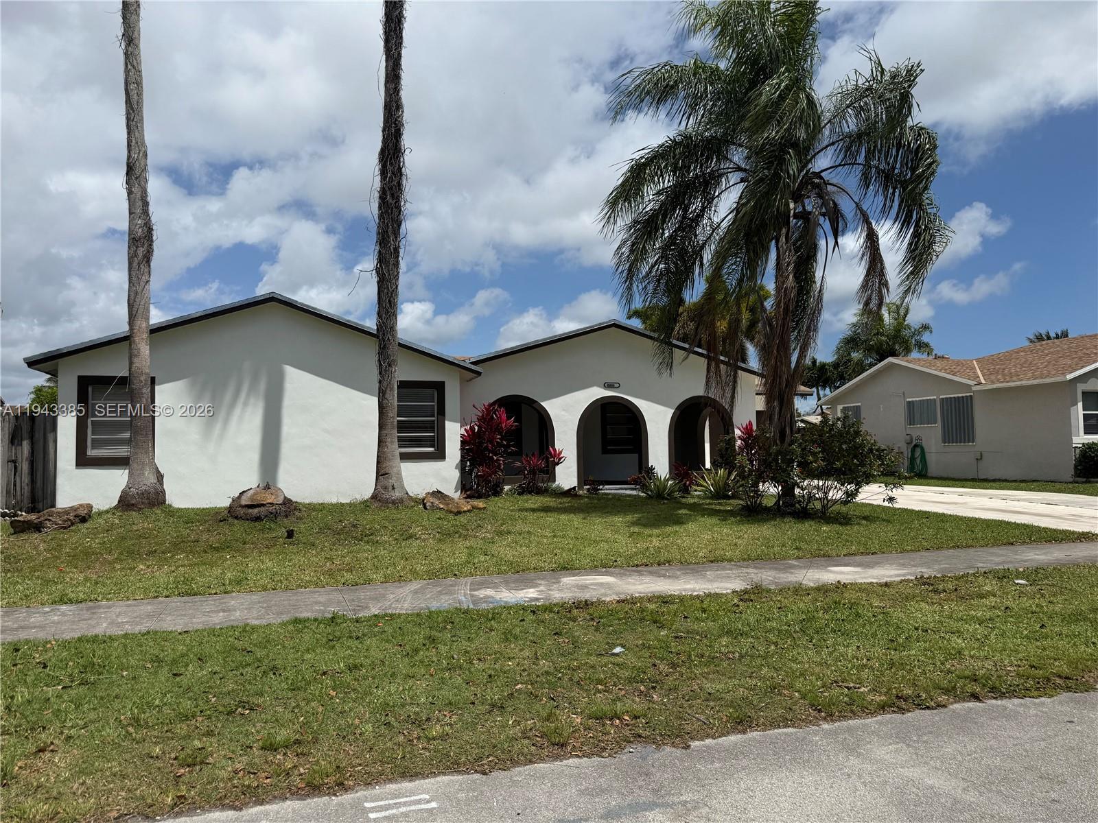 14285 SW 287th St, Homestead FL 33033 photo 2