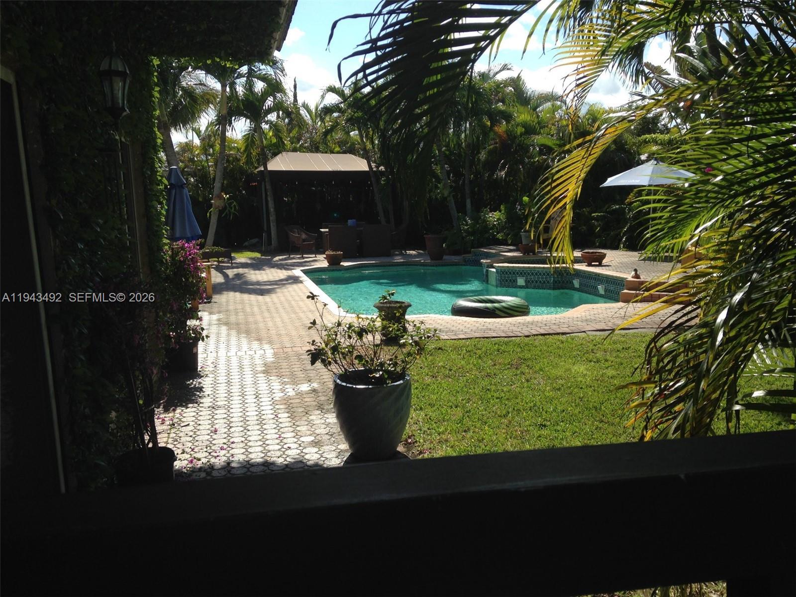 15448 SW 92nd St, Miami FL 33196 photo 4