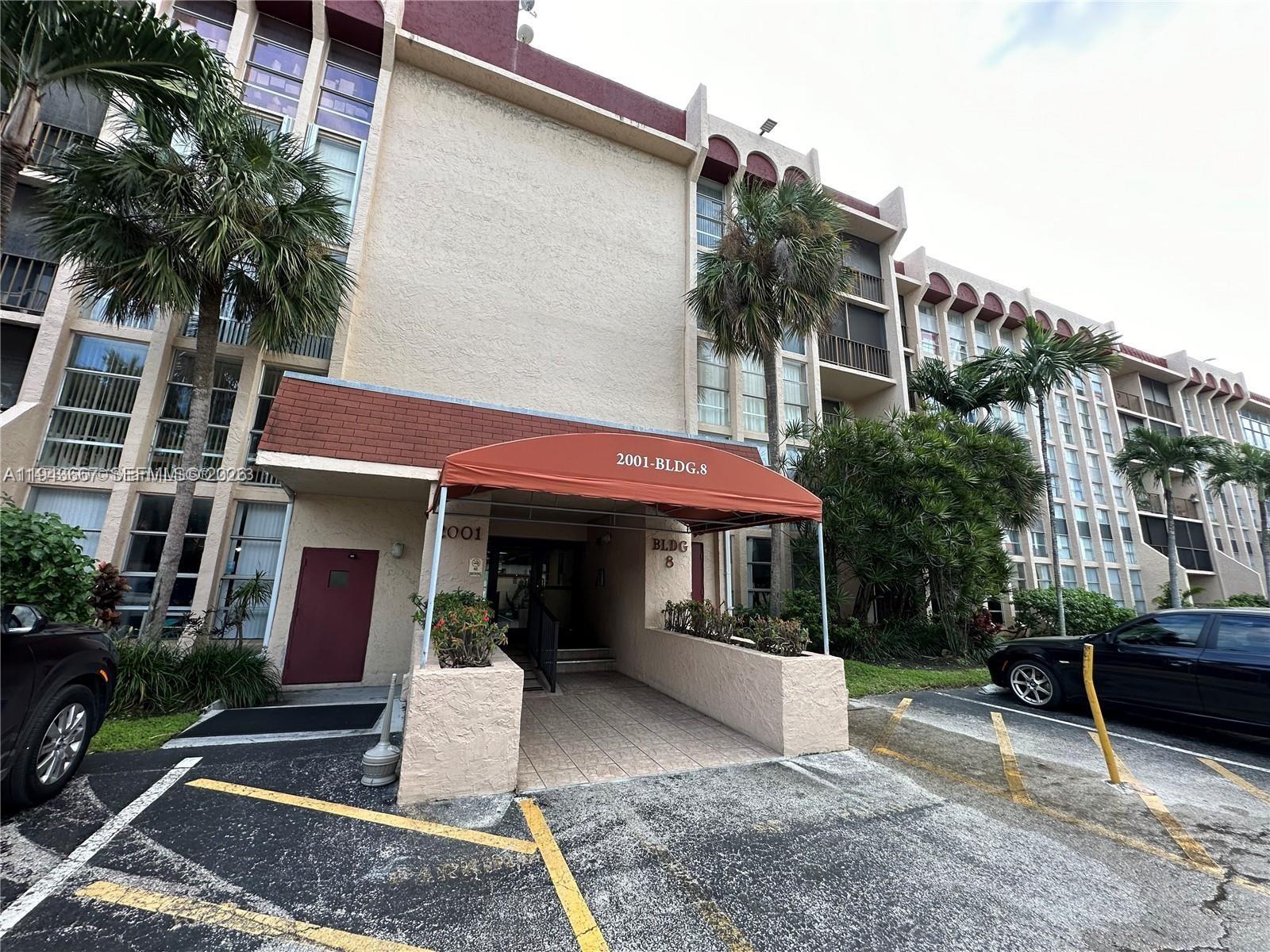 2001 Atlantic Shores Blvd 2001 Atlantic Shores Blvd # 104, Hallandale Beach FL 33009 photo 4