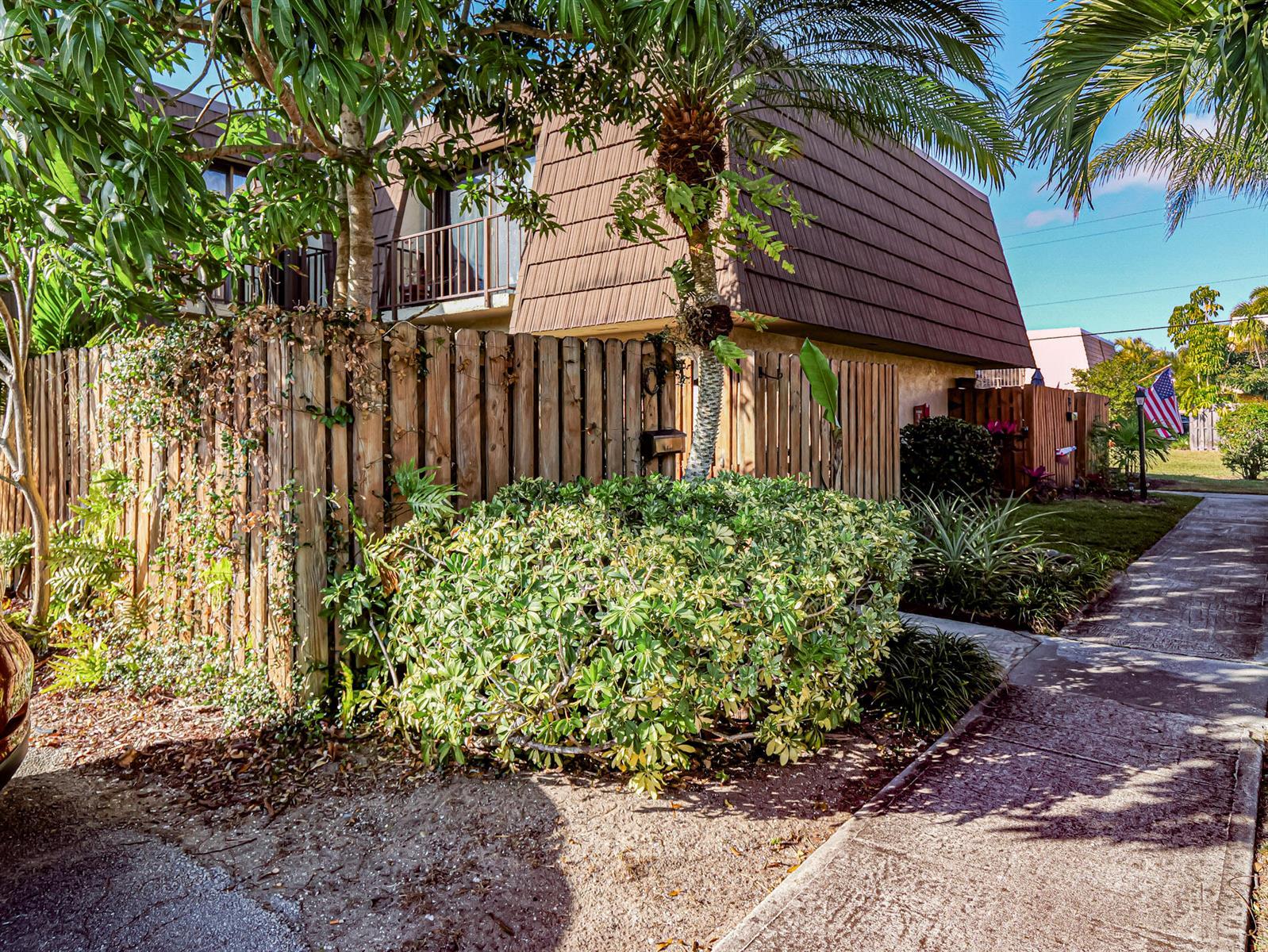 1166 6th Avenue # 14c, Vero Beach FL 32960