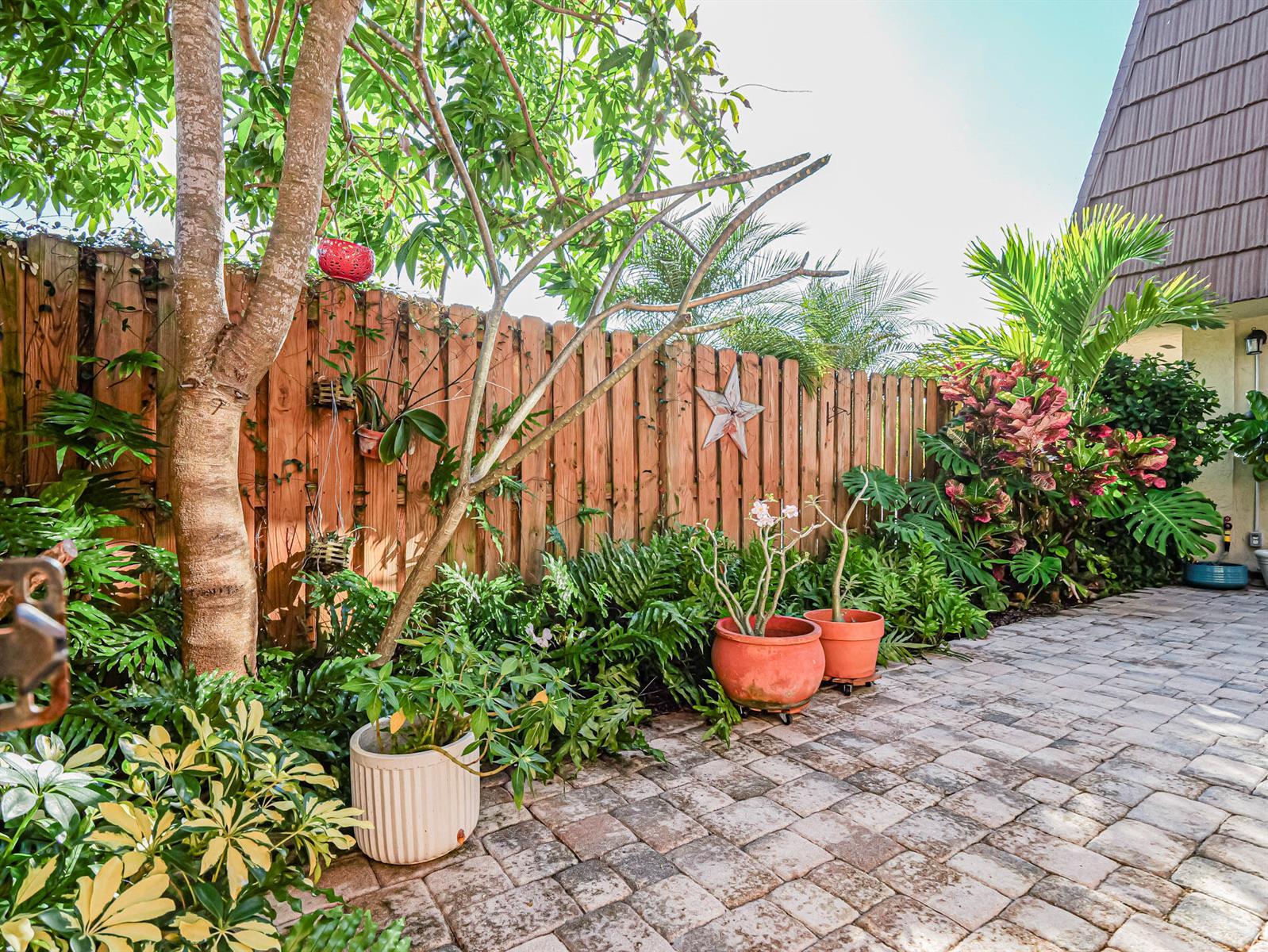 1166 6th Avenue # 14c, Vero Beach FL 32960 photo 5