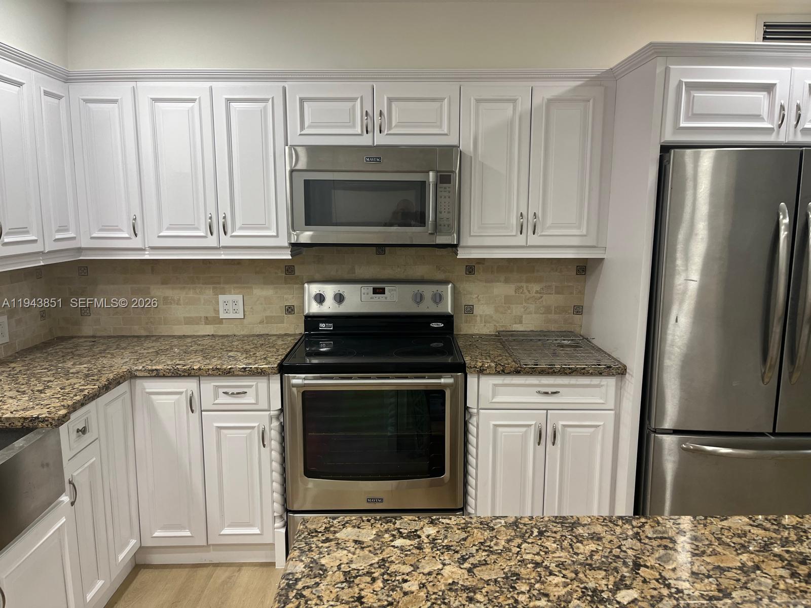 6330 SW 34th St, Miami FL 33155 photo 3