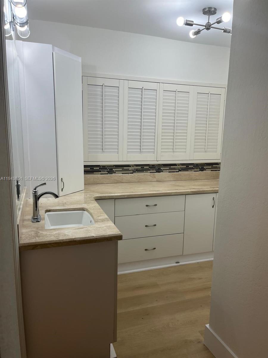 6330 SW 34th St, Miami FL 33155 photo 4