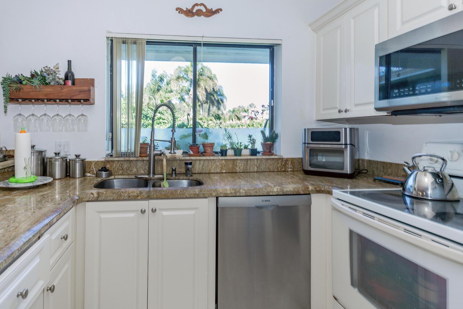 5570 Piping Rock Drive, Boynton Beach FL 33437 photo 4