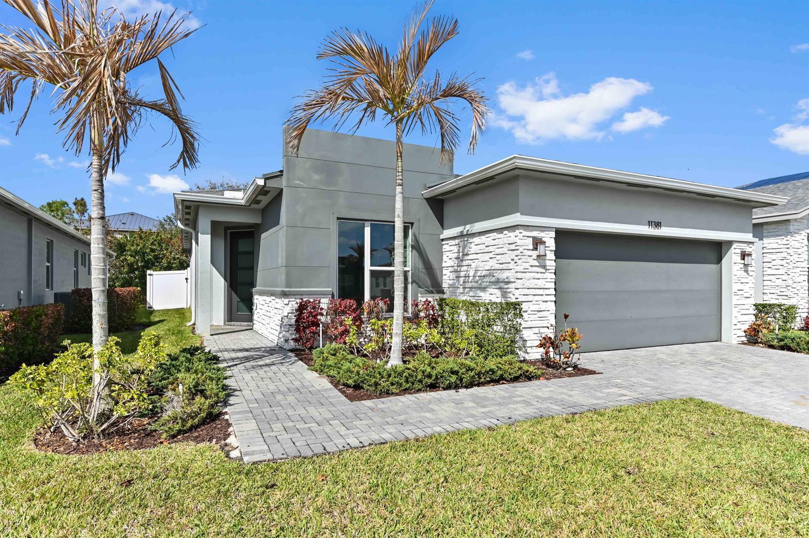 11381 SW Lyra Drive, Port St. Lucie FL 34987