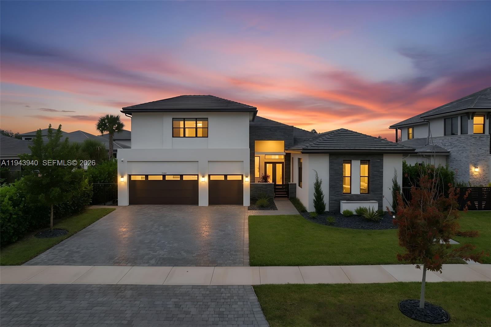 5765 SW 104th Ter, Cooper City FL 33328 photo 2