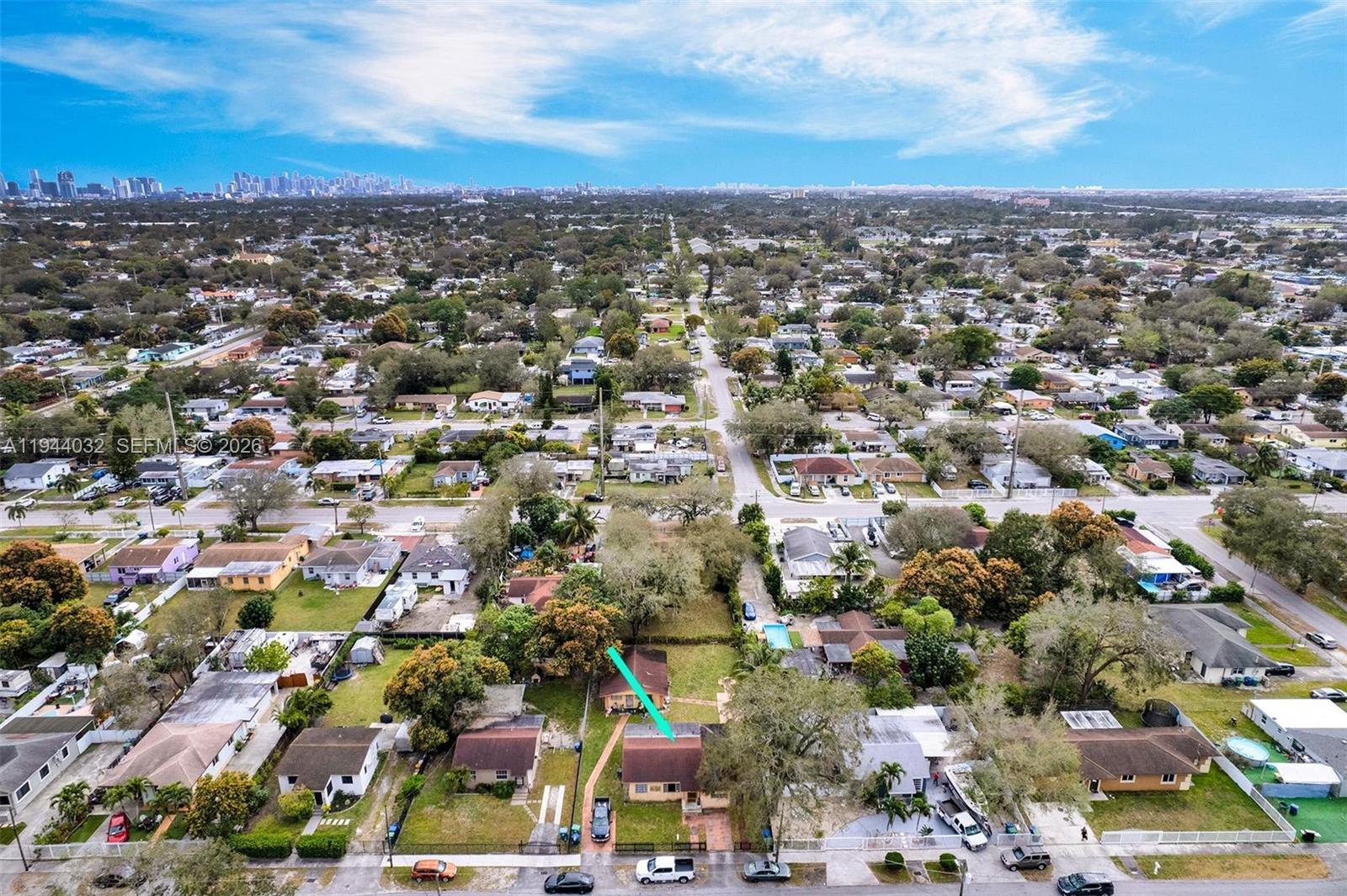 1900 NW 88th St, Miami FL 33147
