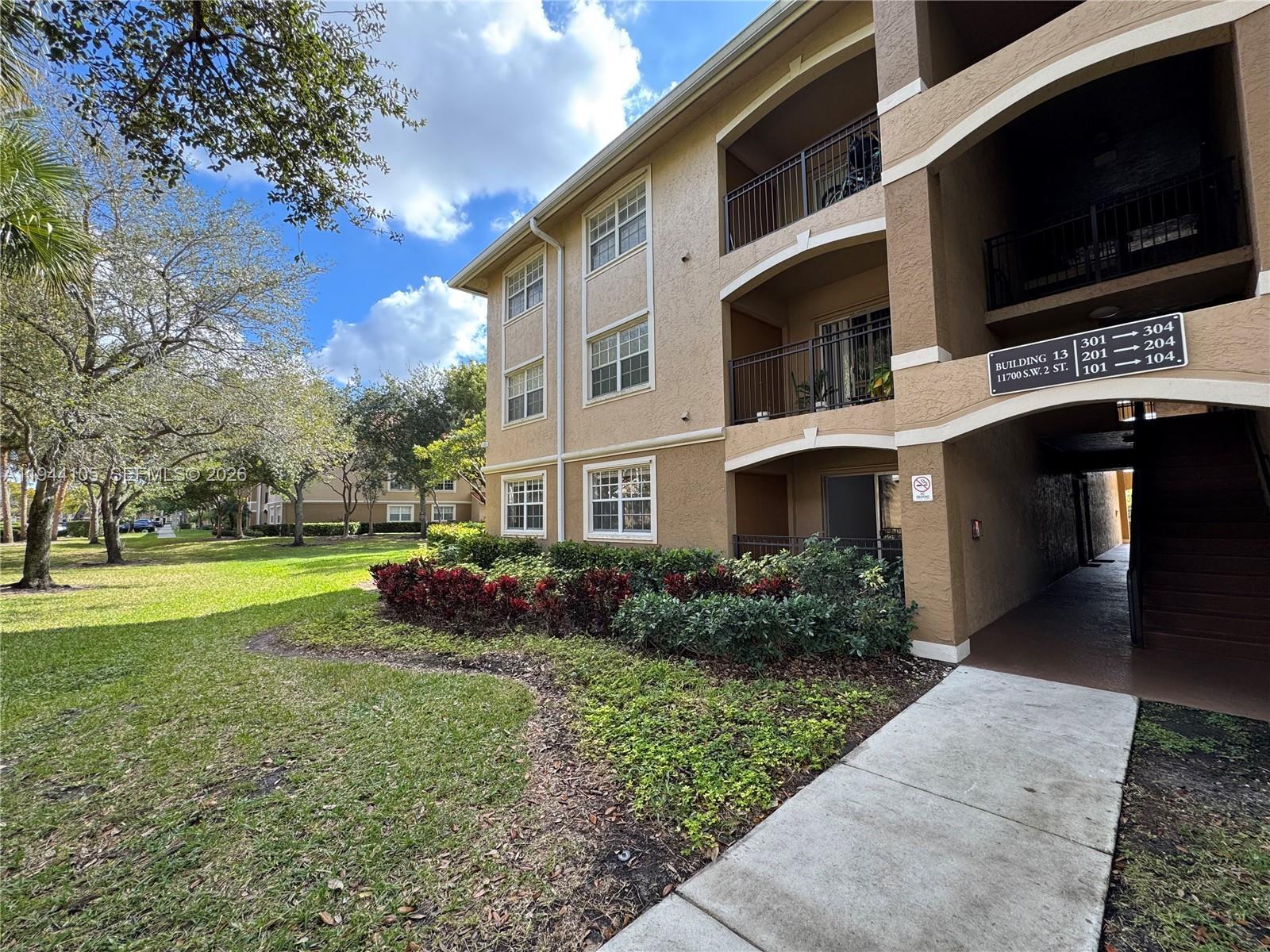 11700 SW 2nd St # 13101, Pembroke Pines FL 33025