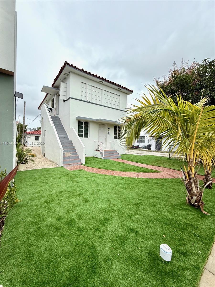 711 SW 11th St # 3, Miami FL 33129