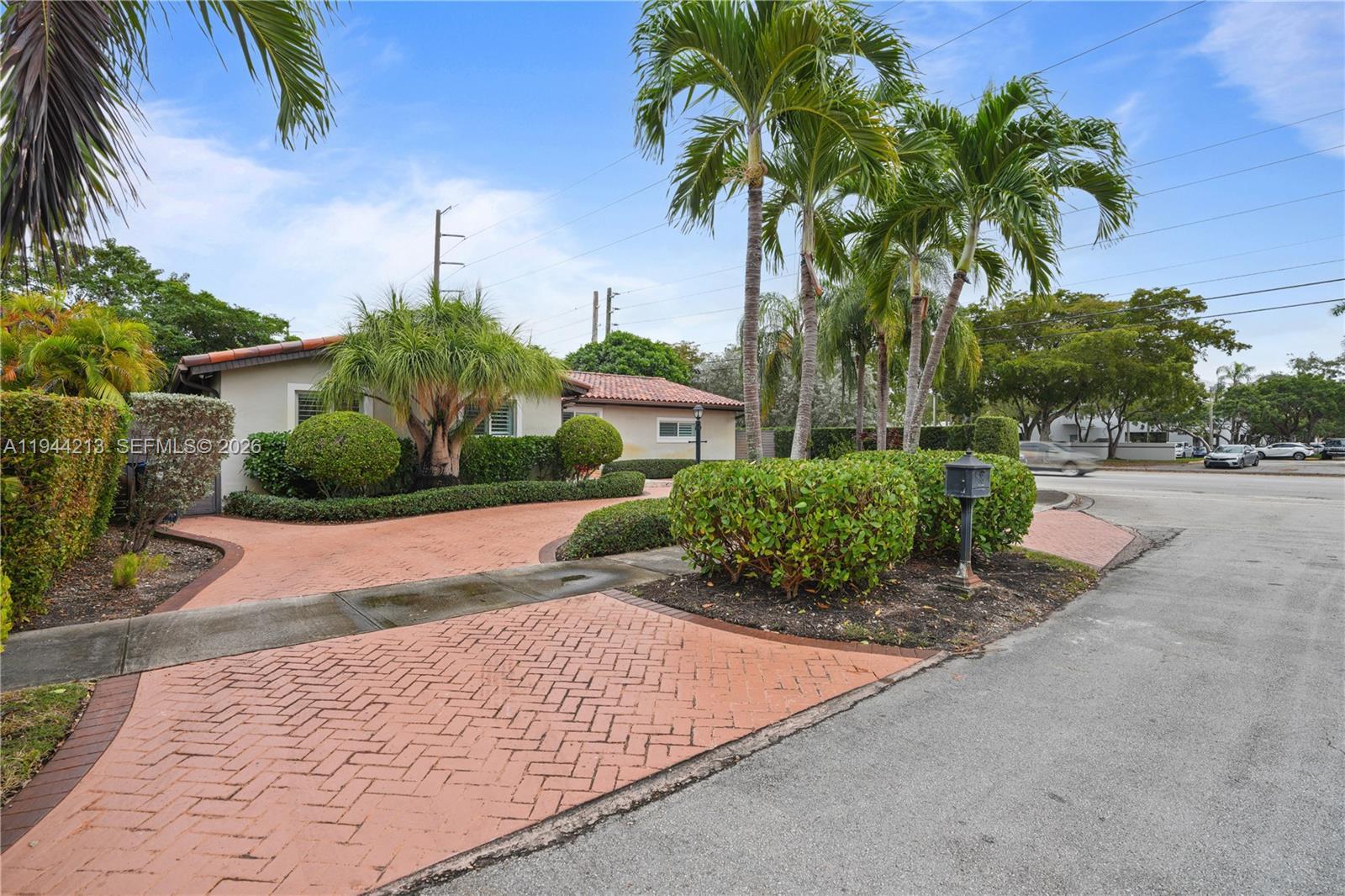 7145 SW 92nd Ct, Miami FL 33173 photo 3