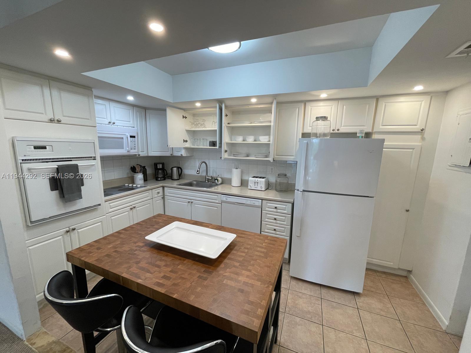 19370 Collins Ave # 222, Sunny Isles Beach FL 33160 photo 4