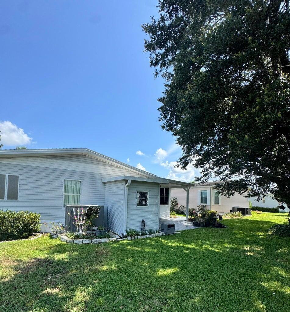 14119 Isla Flores Avenue, Fort Pierce FL 34951 photo 4