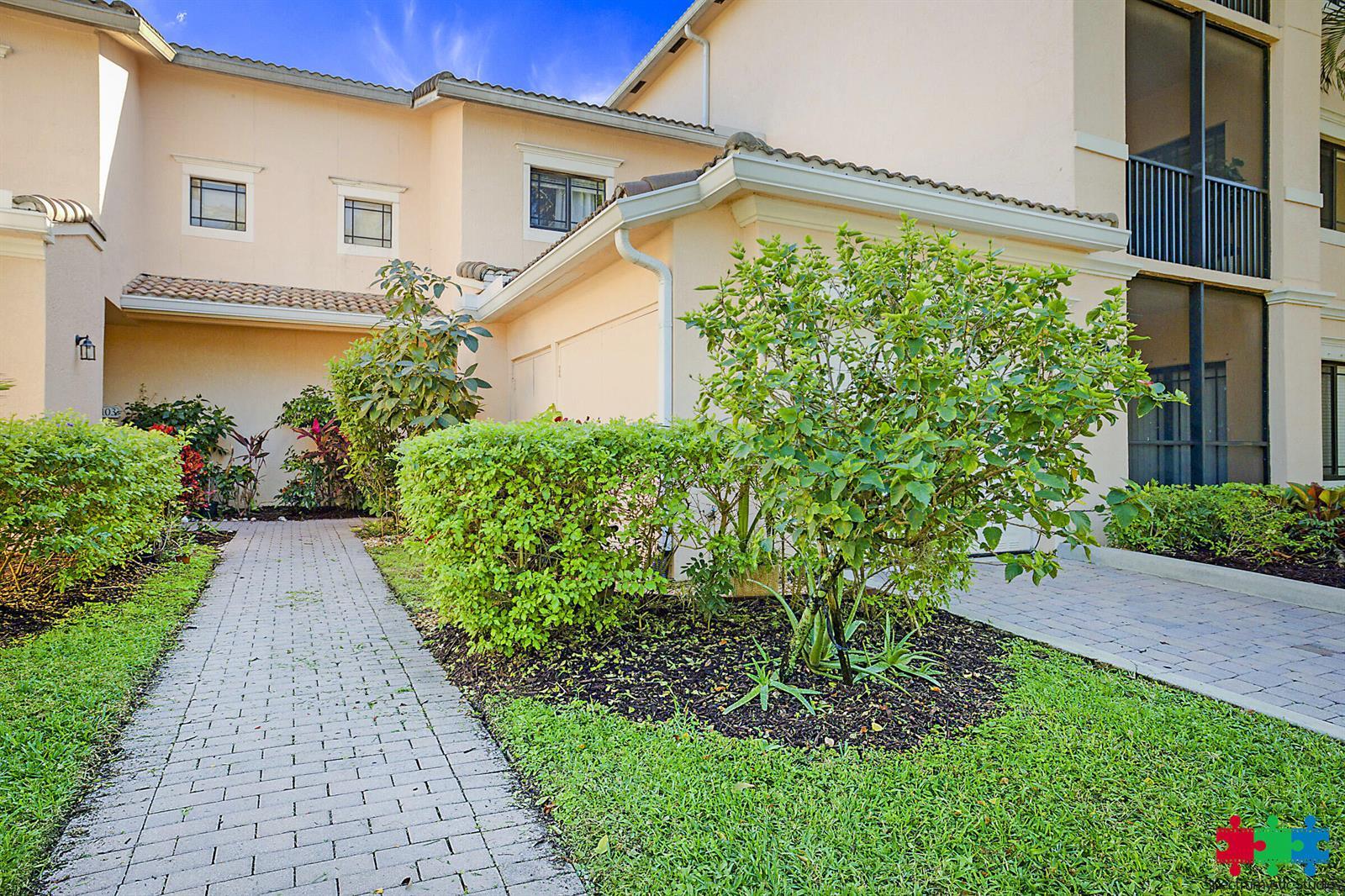 2916 Tuscany Court # 104, Palm Beach Gardens FL 33410