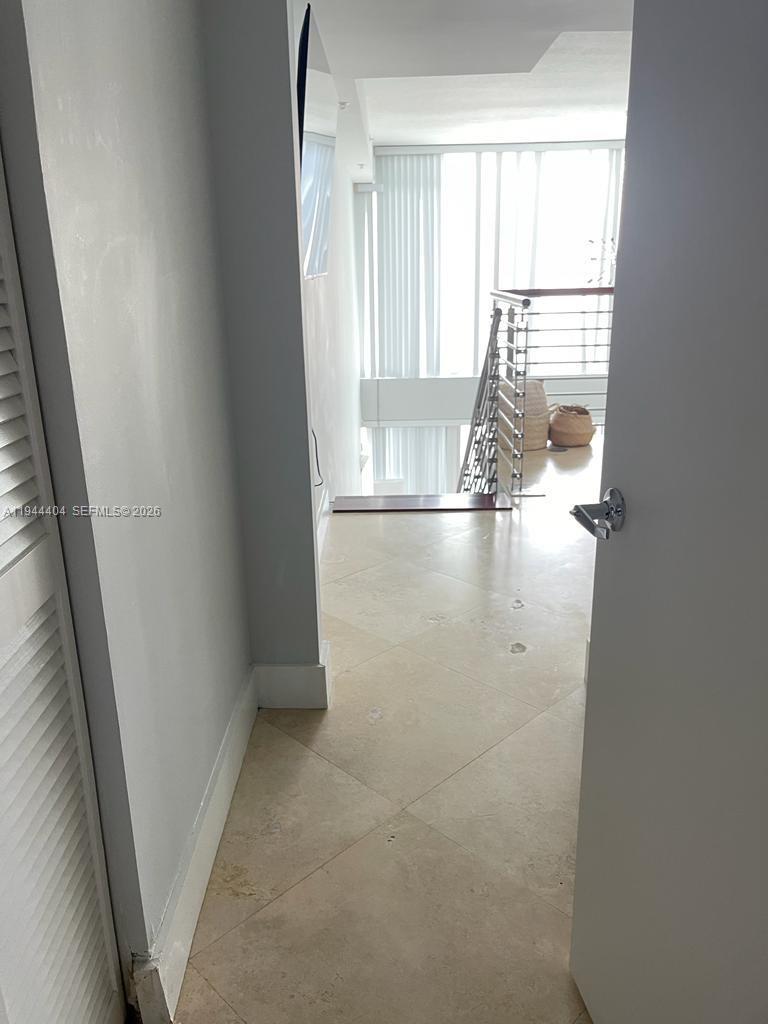 41 SE 5th St # 1215, Miami FL 33131 photo 5