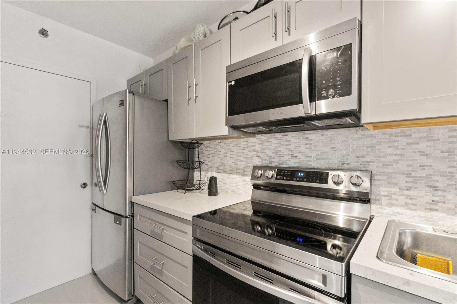 100 Lincoln Rd # 501, Miami Beach FL 33139 photo 5