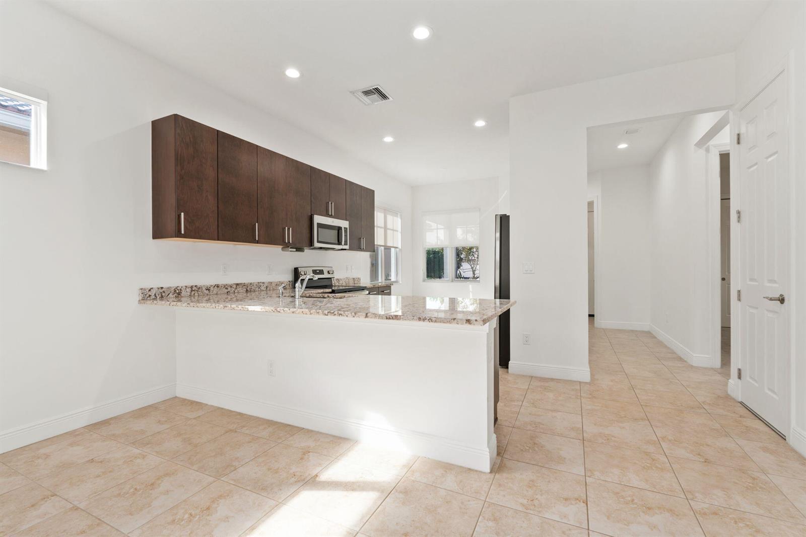 9189 SW Pepoli Way, Port St. Lucie FL 34987 photo 2